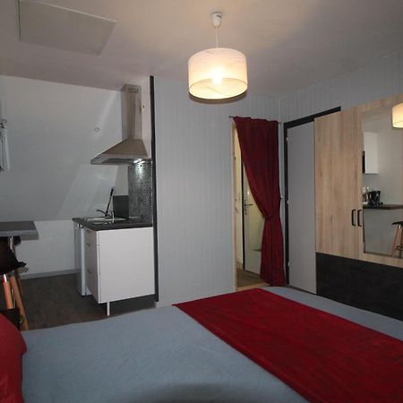 Studio Ouest Cuisine Prive Proche Centre Ville Loudéac Eksteriør billede